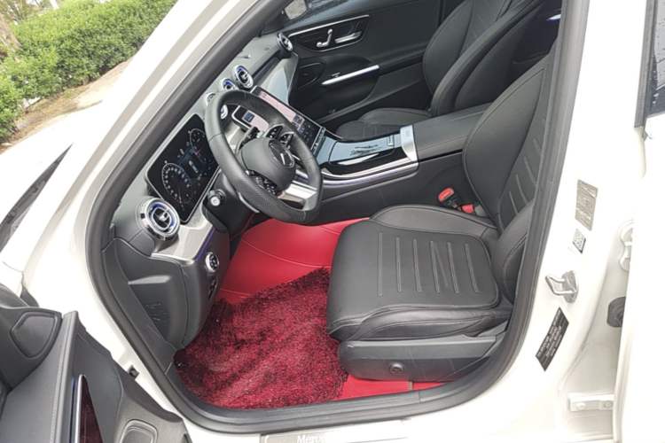 Used Mercedes-Benz C-Class 2023 C 260 L Sport Edition Left Front Seat