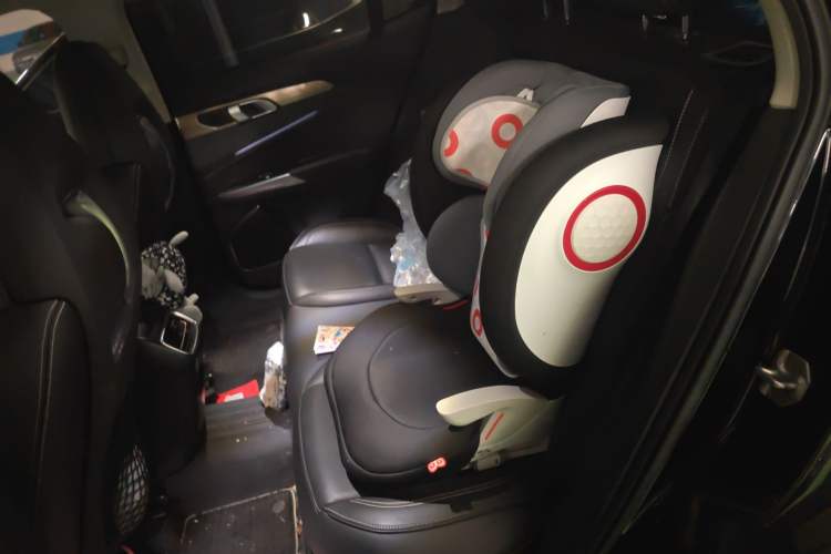 Used Lynk & Co 01 2017 2.0T Two-Wheel Drive Pro Edition
