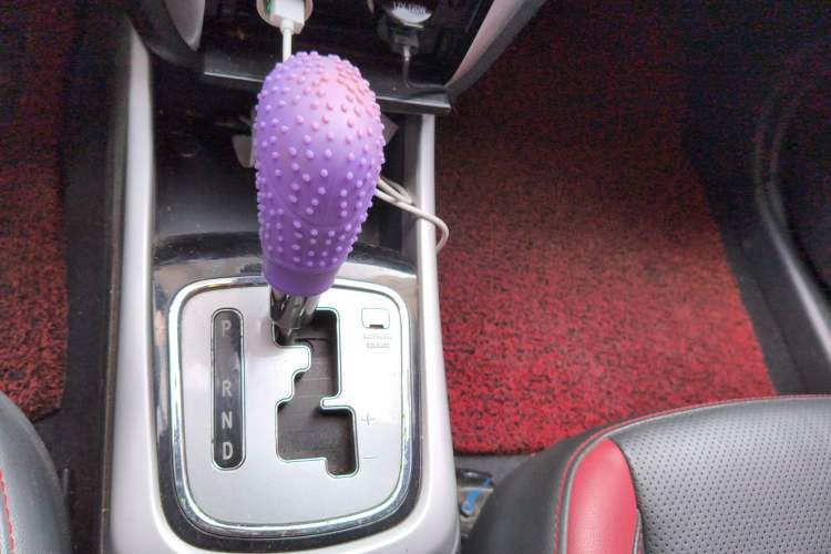 Used CHANGAN Eado 2013 1.6L Automatic Junku Model China IV Standard Gear Lever