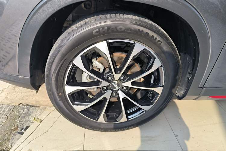 Used CHANGAN OSHAN X7 PLUS 2023 Enjoy Edition 1.5T Automatic Prestige 7-Seater Exterior 4