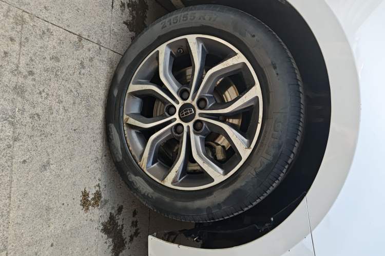 Used Geely Auto Emgrand GT 2017 2.4L Luxury Model