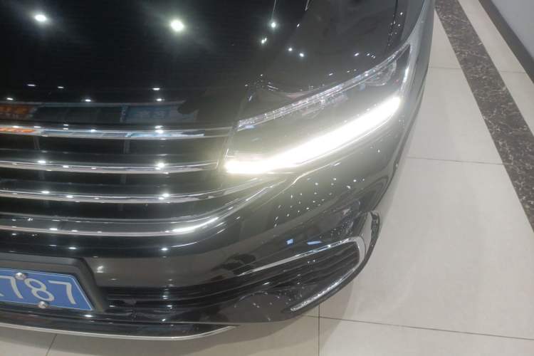 Used Volkswagen Tiguan L 2022 330TSI Automatic Two-Wheel Drive R-Line Enhanced Edition
