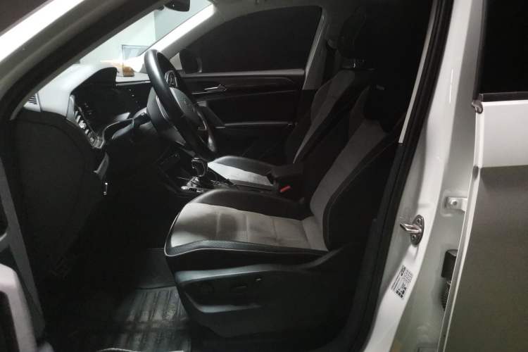 Used Volkswagen Tayron X 2020 330TSI Two-Wheel Drive Luxury Smart Connectivity Version