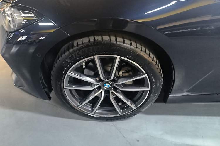 Used BMW 3 Series 2025 325Li M Sport Package

