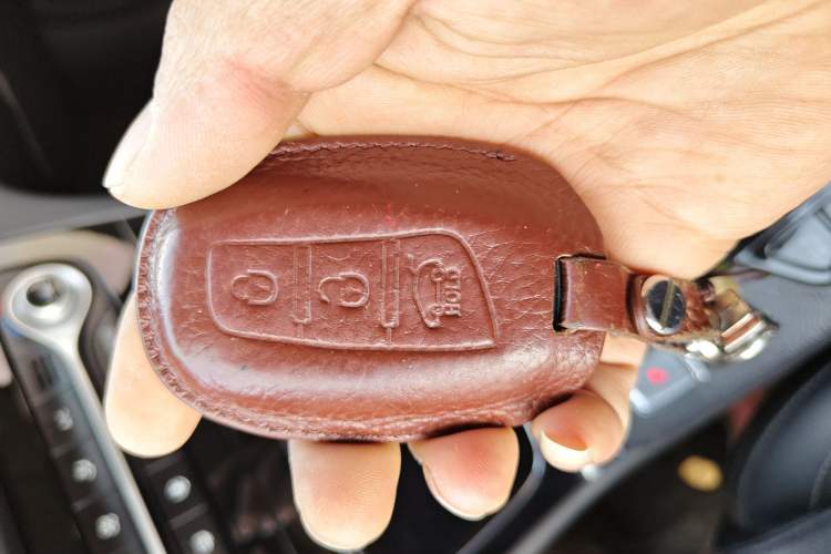 Used Hyundai Santa Fe 2019 380 TGDi TOP Automatic All-Wheel Drive Flagship (HTRAC) China V Standard Vehicle Key