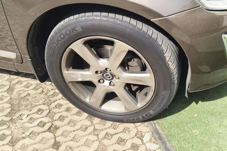 Used Volvo XC60 2015 T5 AWD Smart Drive Edition