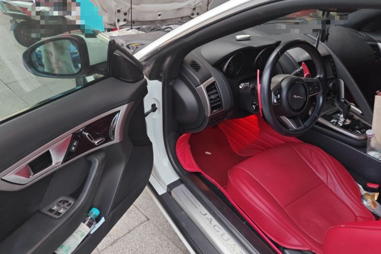 Used Jaguar F-TYPE 2015 3.0 SC Hardtop Version
