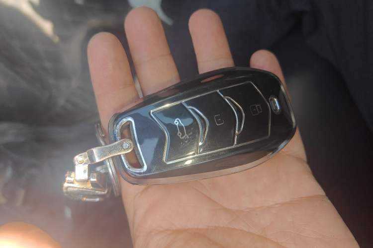 Used Landian E5 2023 1.5L DE-i 100KM Comfort Edition 7-Seater
