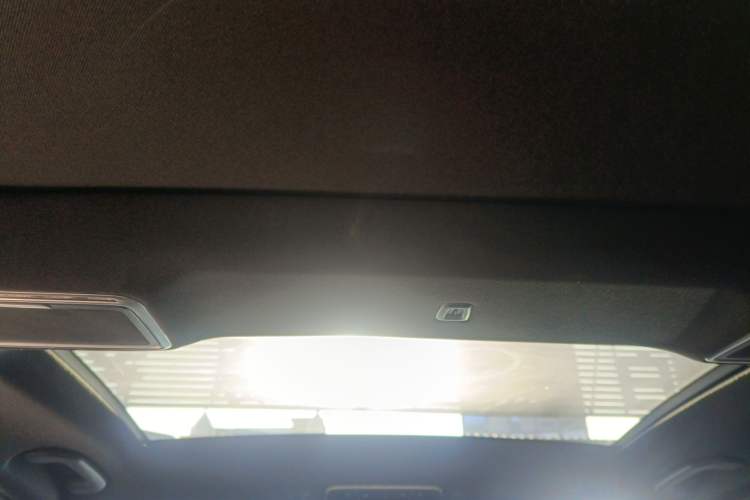 Used Mercedes-Benz S-Class 2014 S 320 L Business Model