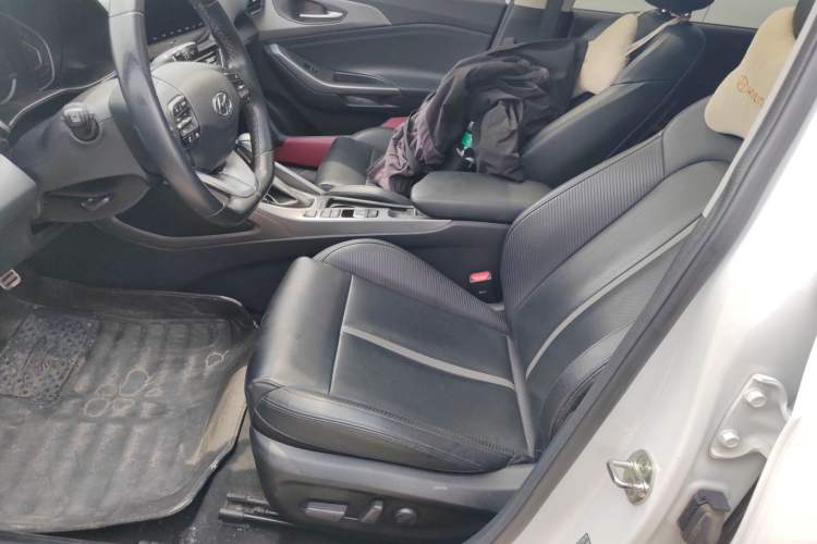 Used Hyundai Lafesta 2019 280TGDi Smart Speed Version China VI Standard Left Front Seat