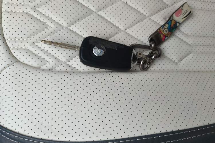 Used Buick Excelle 2015 1.5L Automatic Classic Model Interior 1