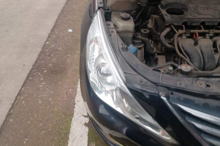 Used Hyundai Sonata 2013 2.4L Automatic Leading Edition China IV Standard