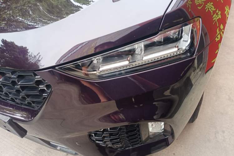 Used Wey VV7 2017 2.0T Ultra-Luxury Version Left Front Headlight