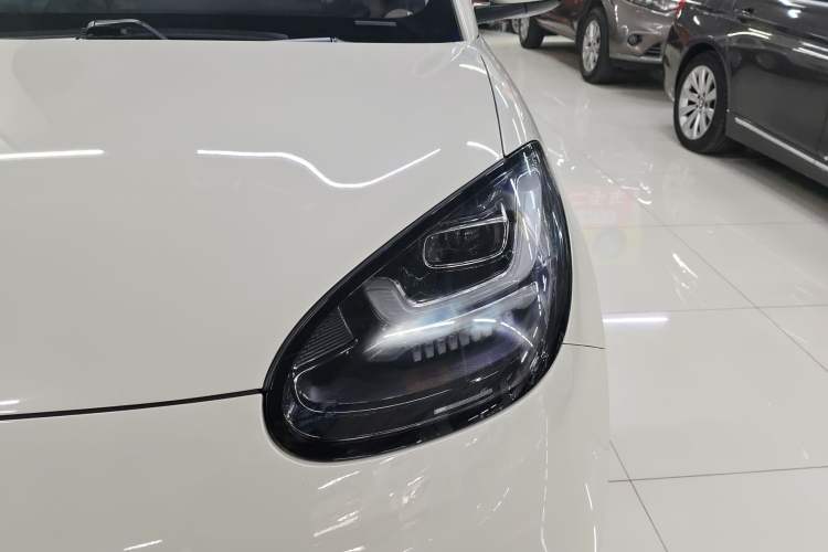 Used Wuling Bingo 2023 333 km Lingxi Connected+ Version
