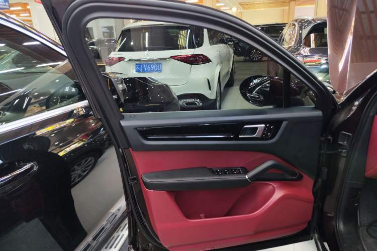 Used Porsche Cayenne 2018 Cayenne 3.0T