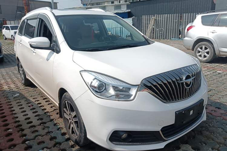 Used Haima V70 2016 2.0L Manual - Comfort Edition 6 Seats