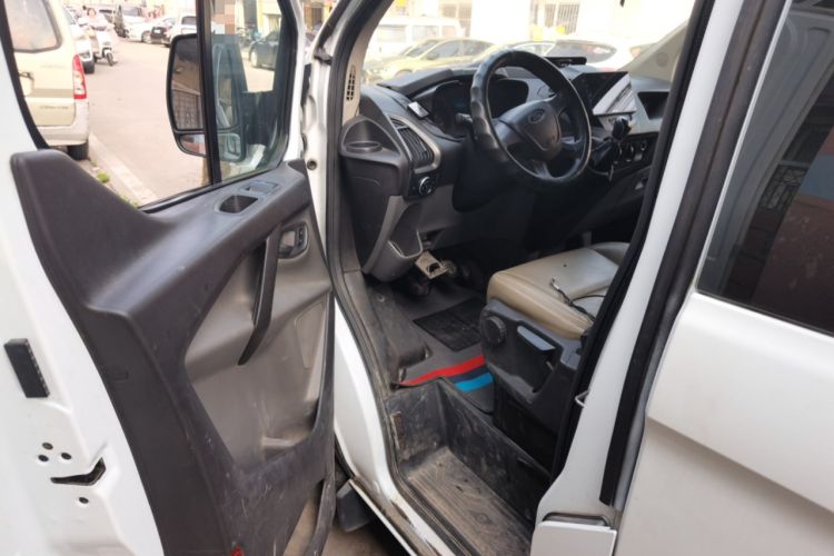 Used Ford Transit 2019 2.0T Diesel Multi-Purpose Commercial Vehicle Mid-Drive Mid-Roof 6-Seater China VI Standard Driver Seat