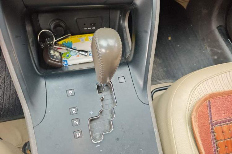 Used Hyundai ix35 2015 2.0L Automatic 2WD Smart Type China IV