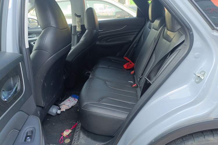 Used Venucia V DD-i 2023 110 km iE Version
