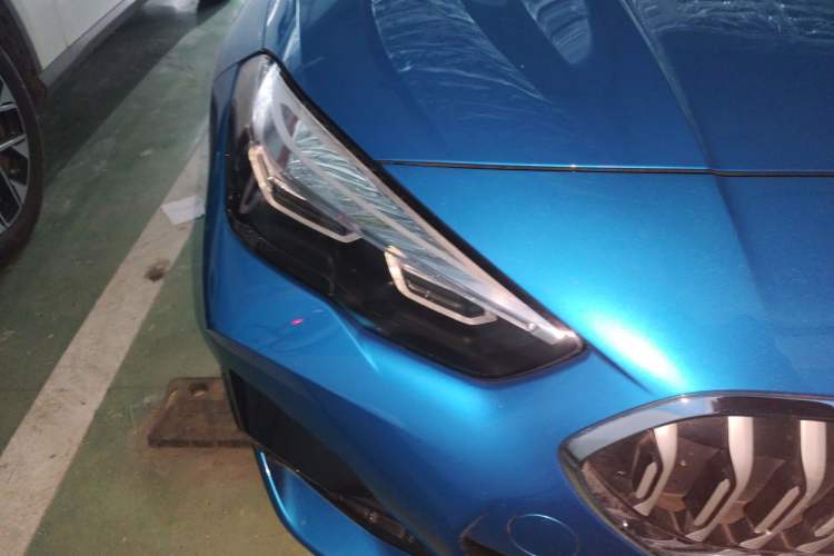 Used BMW 2 Series 2023 225i Four-Door Coupe M Sport Package Right Front Headlight