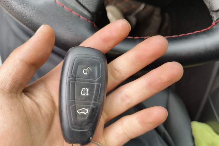 Used Ford Kuga 2015 2.0L GTDi Four-Wheel Drive Prestige Model