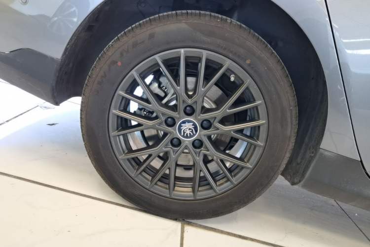 Used BYD Qin PLUS 2025 EV Smart Drive Edition 510KM Leading Model
