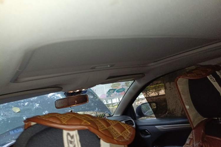 Used Citroen Elysee 2015 ZhiShang Edition 1.6L Manual Comfort Model Headliner