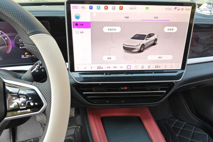 Used Volkswagen Passat 2025 Pro 380TSI Dragon Supreme Edition Audio And AC Panel