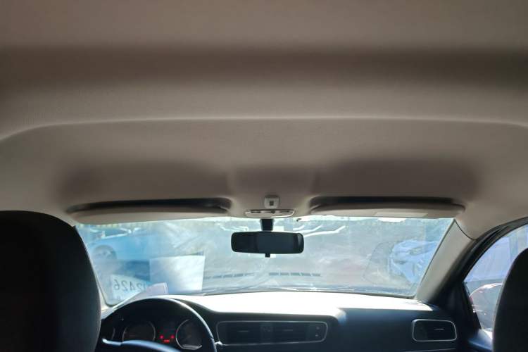 Used Citroen C3-XR 2017 1.6L Automatic Pioneer Model Headliner