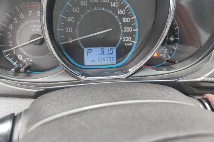 Used Toyota Vios 2014 1.5L Automatic ZhiZhen Edition Odometer Close Up