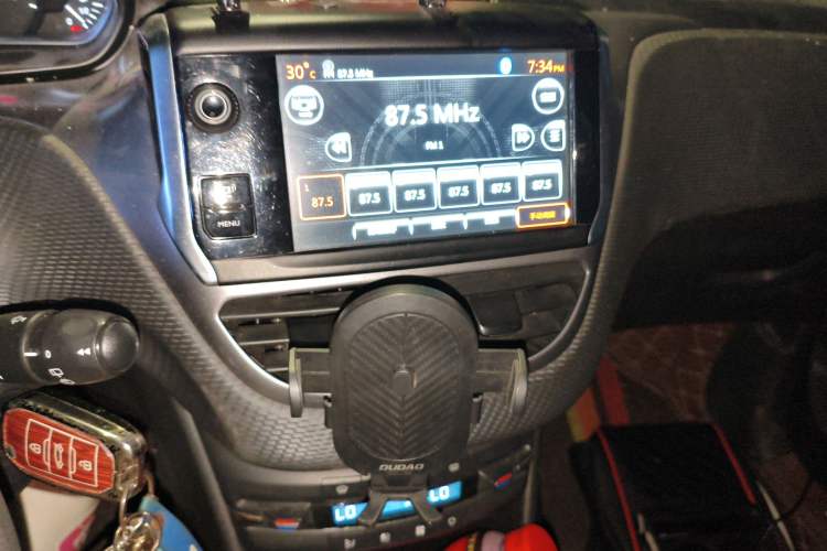 Used Peugeot 2008 2014 1.6L Automatic Fashion Edition
