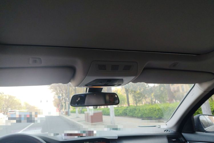 Used BMW 5 Series 2013 525Li Luxury Model