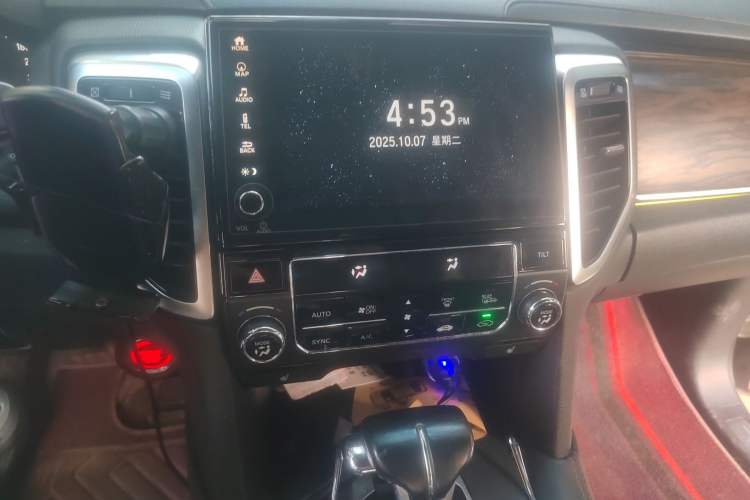 Used Honda UR-V 2017 240TURBO Two-Wheel Drive Luxury Edition China V
