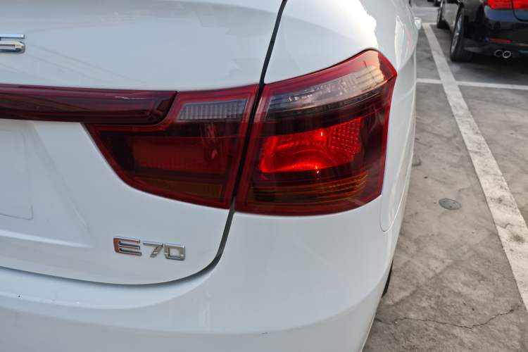 Used Dongfeng Aeolus E70 2021 500 Ultra-Comfort Edition