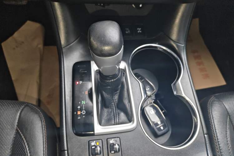 Used Toyota Highlander 2017 2.0T Four-Wheel Drive Luxury Edition 7 Seats
