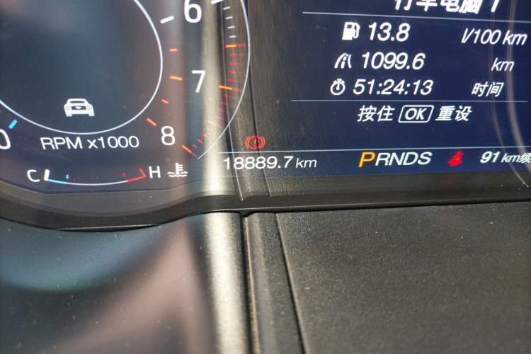 Used Ford Mustang 2019 2.3L EcoBoost Performance Enhanced Edition Odometer Close Up