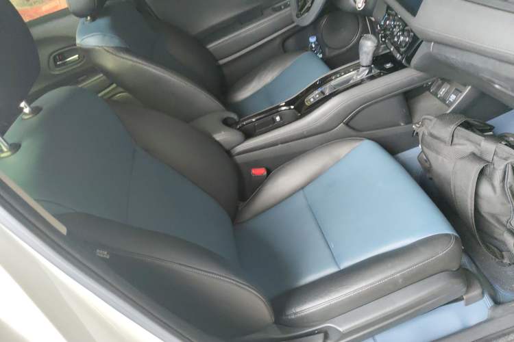 Used Honda Vezel 2020 1.5L CVT Pioneer Edition
