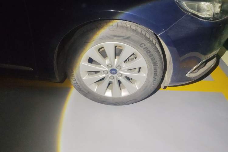 Used Ford Taurus 2017 EcoBoost 180 Luxury Model