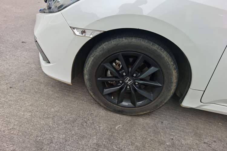 Used Honda Civic 2019 220TURBO CVT Dynamic Edition China VI Exterior 4