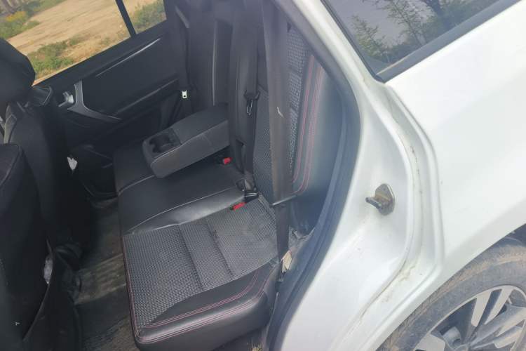 Used Chery Tiggo 3 2016 1.6L Manual ZhiShang Edition
