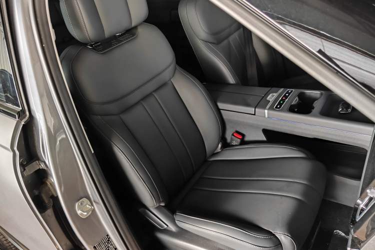 Used Chery Tiggo 7 C-DM 2025 1.5T 120KM Luxury Trim