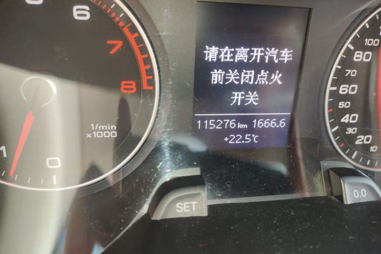 Used Audi A4L 2015 30 TFSI Manual Comfort Model
