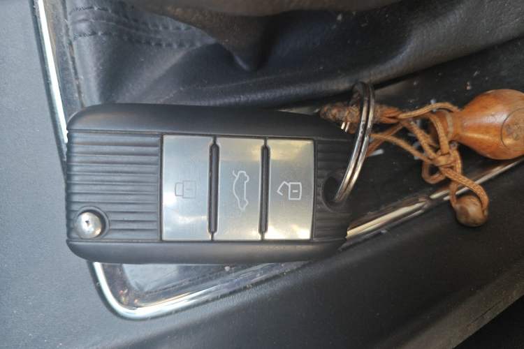 Used MG ZS 2018 1.5L Automatic Luxury Edition China V Standard
