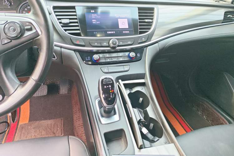 Used Buick LaCrosse 2022 552T Luxury Version Audio And AC Panel