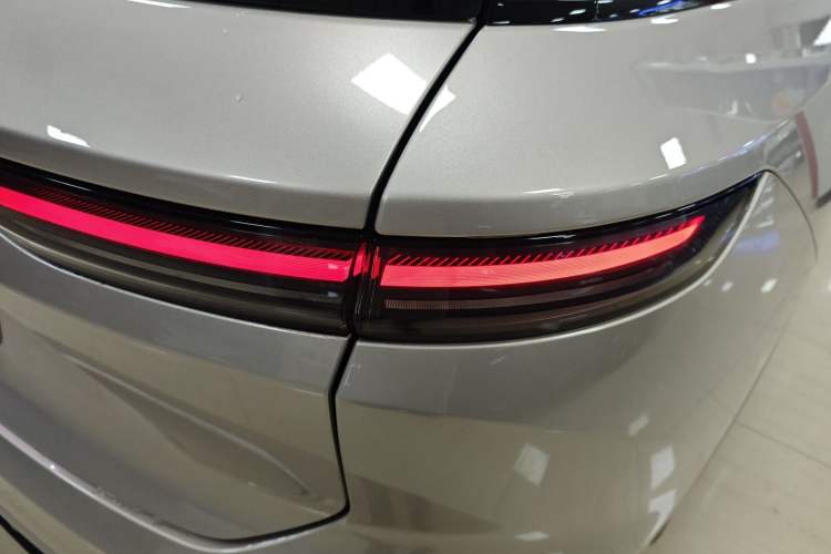 Used Nio ES8 2023 75 kWh