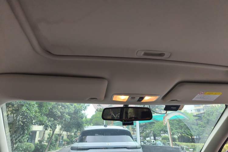 Used Mitsubishi Outlander 2017 2.0L Two-Wheel Drive Glory Edition 5 Seats