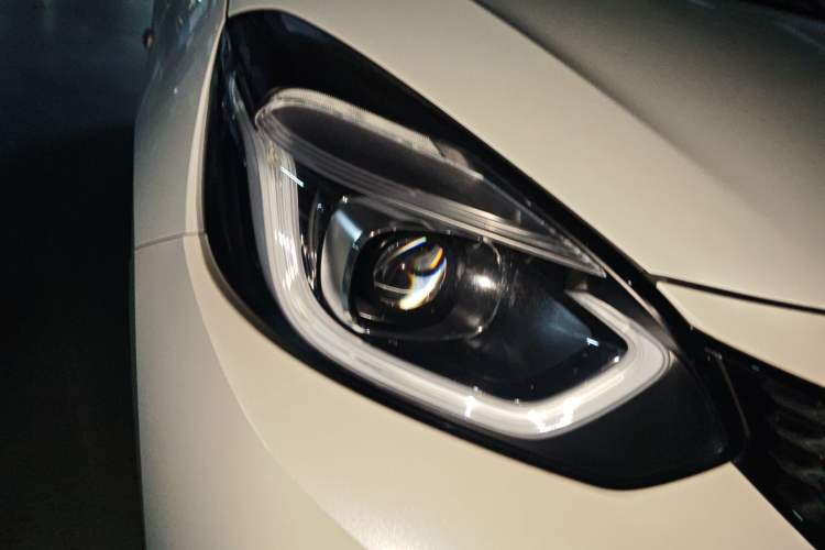 Used Honda LIFE 2021 1.5L CVT SPO-SS Dynamic Edition Right Front Headlight