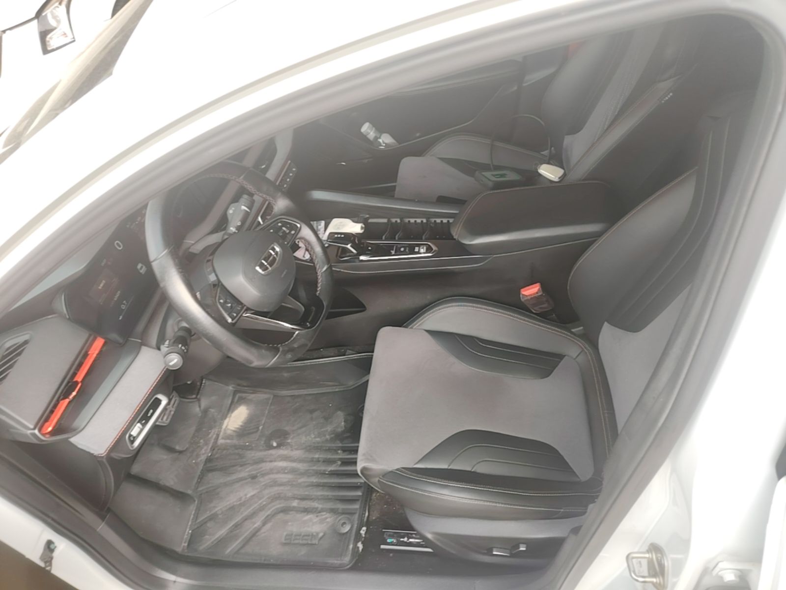 Geely Auto Binray 2022 Binrui COOL 1.5T DCT Electric Edition — снимка 17