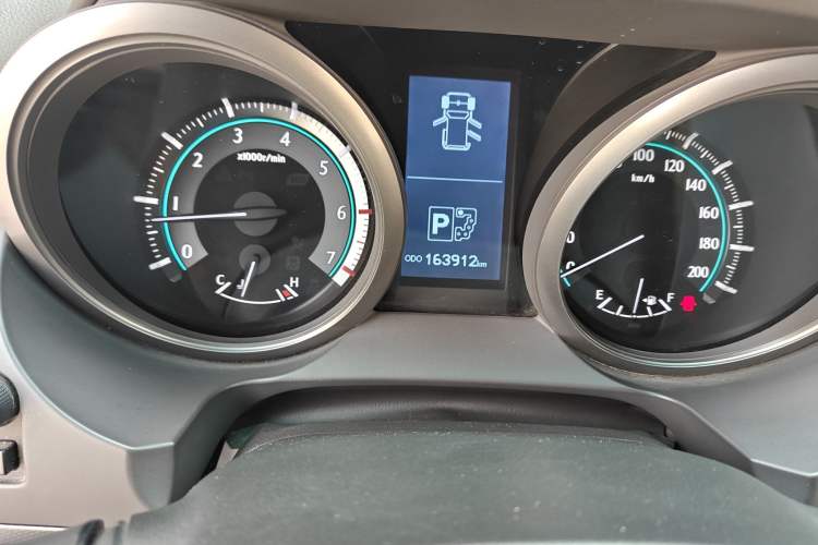 Used Toyota Prado 2010 4.0L Automatic TX-L
