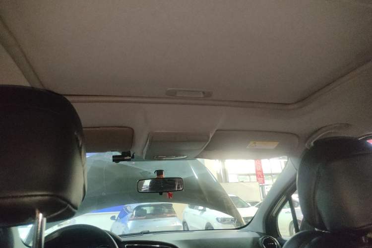 Used Peugeot 3008 2016 2.0L Automatic Classic Edition